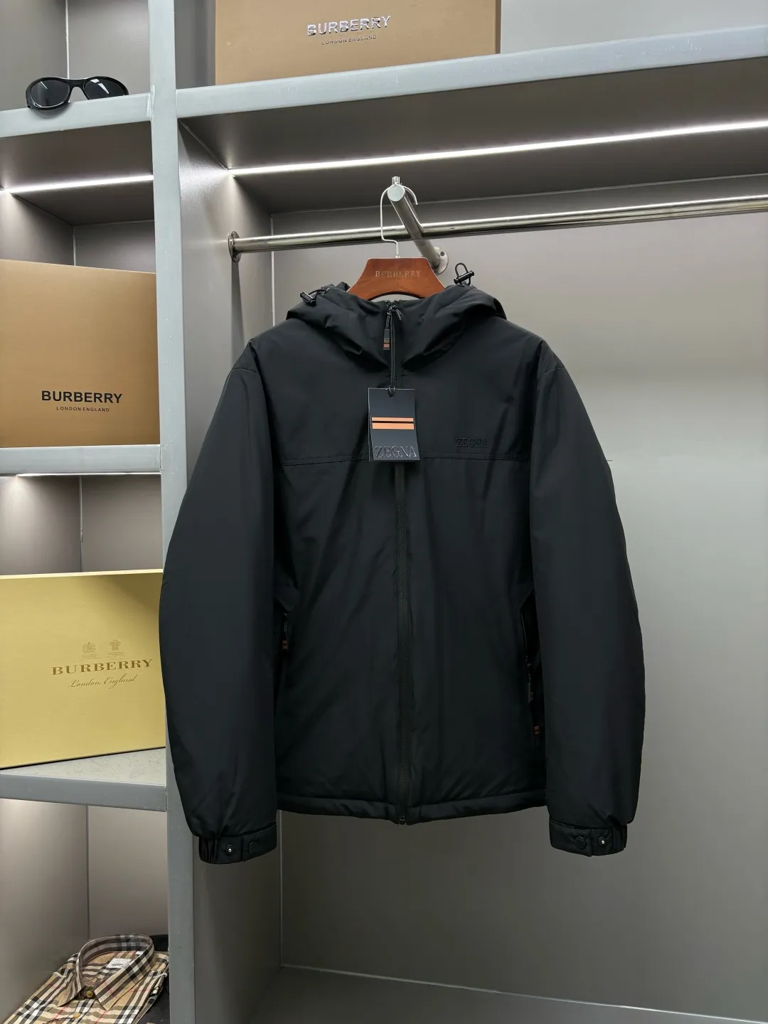 Zegna New Arrival ， Classic ， 。 ， ， ， ， ， ， ： 、 、Classic ， 。 ， ， 。 Size：M-XXXL ：Black Green